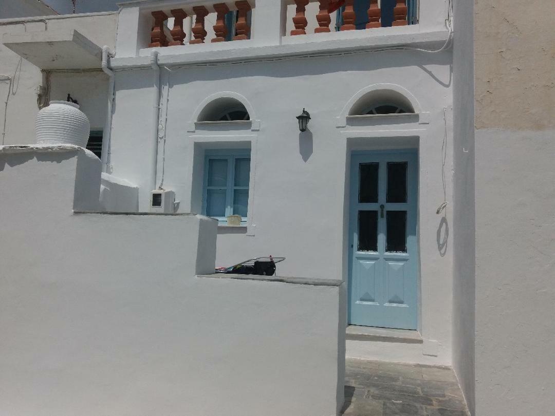 Neoclassical Apartment, Central Chora Andros Екстер'єр фото